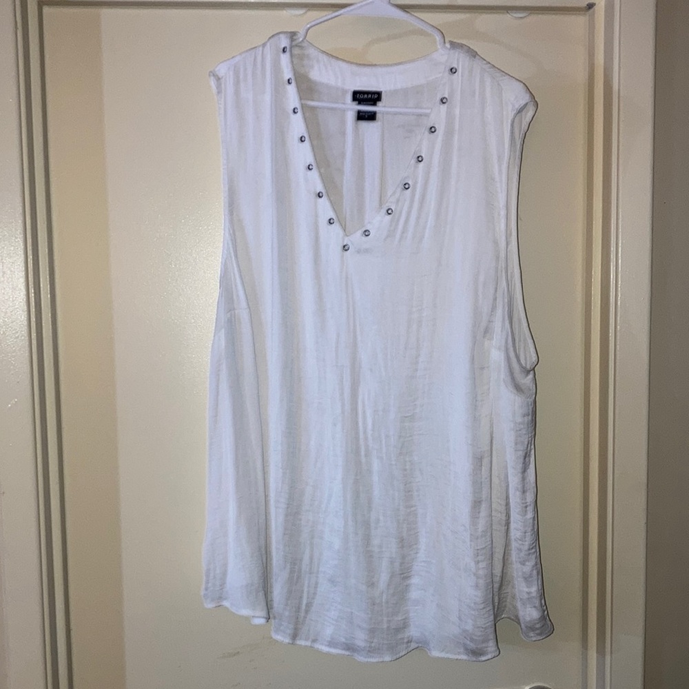 Torrid Size 5 (28W) Top